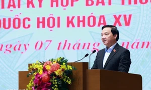 Phó Chủ tịch Quốc hội Nguyễn Khắc Định phát biểu tại Hội nghị