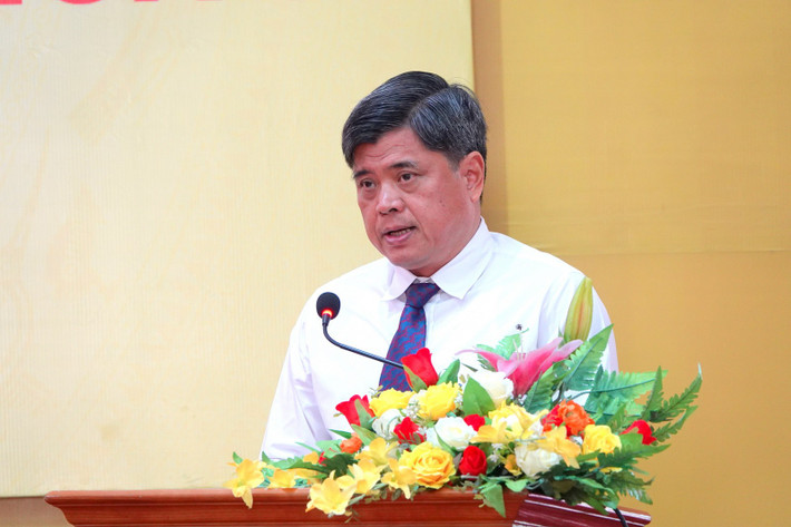 Thứ trưởng Bộ Nông nghiệp và Phát triển nông thôn Trần Thanh Nam phát biểu tại Lễ khai giảng 462395389-978443924327673-6185693721169831647-n-1-6152.jpg