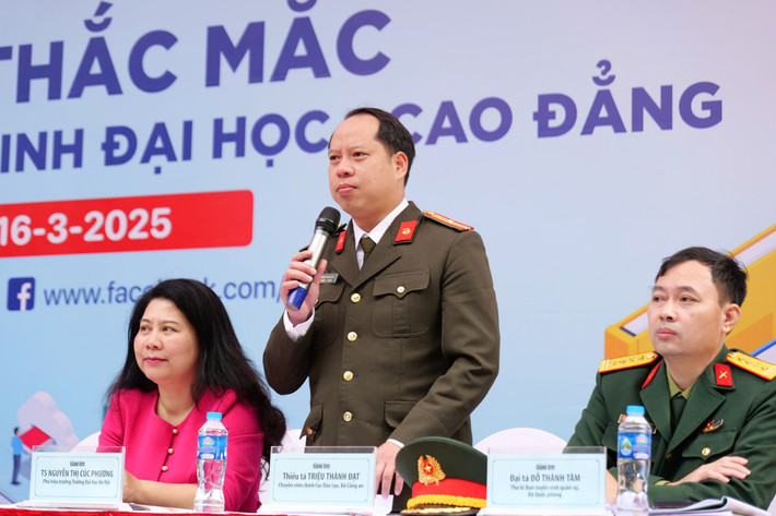 Thiếu tá Triệu Thành Đạt, Cục Đào tạo, Bộ Công an (Ảnh: Quốc Việt) z6411657244950-cd708841f1bd1be181b40ef35a919078.jpg