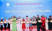 Trao giải Đại sứ Văn hóa đọc năm 2024