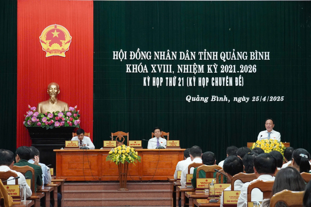 Quang cảnh Kỳ họp. Ảnh: Khánh Trinh z6539711534187-64fdc8ae1fffee6180cb686aee70ea93.jpg