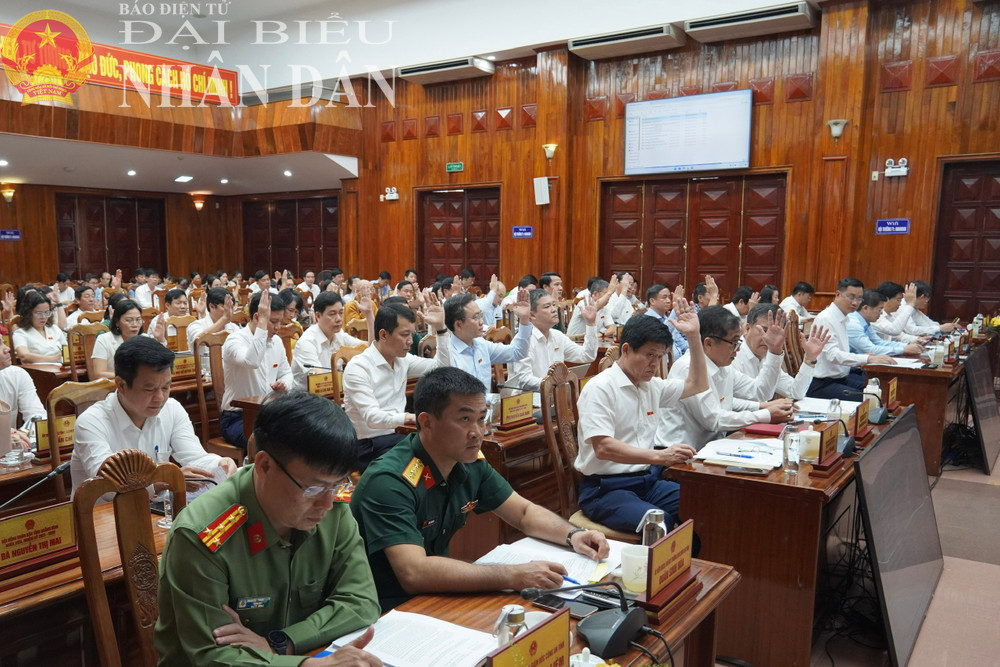100% đại biểu HĐND tỉnh dự họp nhất trí với đề án hợp nhất tỉnh dbnd_tl_z6539544692579-2b5662ce1b11133d848d46556fe33a4a.jpg