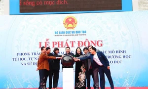 Bộ GD-ĐT phát động phong trào học ngoại ngữ trong trường học 