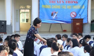 Hậu Giang: Nâng cao nhận thức cho học sinh về tác hại của thuốc lá