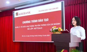 Agribank tổ chức “Chương trình đào tạo quản lý, tổ chức hoạt động truyền thông của Chi nhánh”