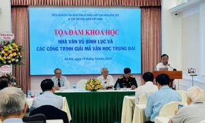 Toàn cảnh tọa đàm khoa học về nhà văn, nhà nghiên cứu Vũ Binh Lục sáng 18.10