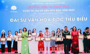 Trao giải Đại sứ Văn hóa đọc năm 2024