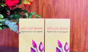 Tập thơ "Hồ Chí Minh - Người tin ở con người" do NXB Chính trị quốc gia Sự thật ấn hành