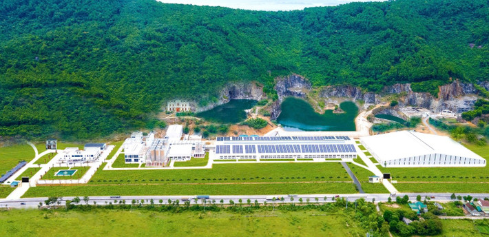 Toàn nhà máy Bia Sao Vàng - SAVABECO nhìn từ trên cao anh 7.jpg