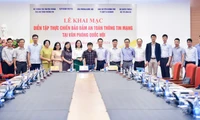 Quang cảnh khai mạc Diễn tập