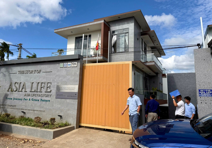 Cơ quan chức năng tỉnh Đắk Lắk kiểm tra Công ty cổ phần ASIA LIFE z6409677153144-1ad08b4ef12d6d4671b2722bdc99064a.jpg