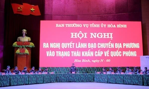 Ủy viên dự khuyết Trung ương Đảng, Bí thư Tỉnh ủy Hòa Bình Nguyễn Phi Long