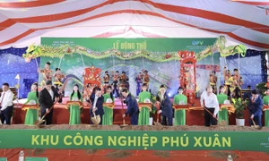 Phó Thủ tướng Chính phủ Trần Hồng Hà dự lễ động thổ dự án khu công nghiệp Phú Xuân tại Đắk Lắk