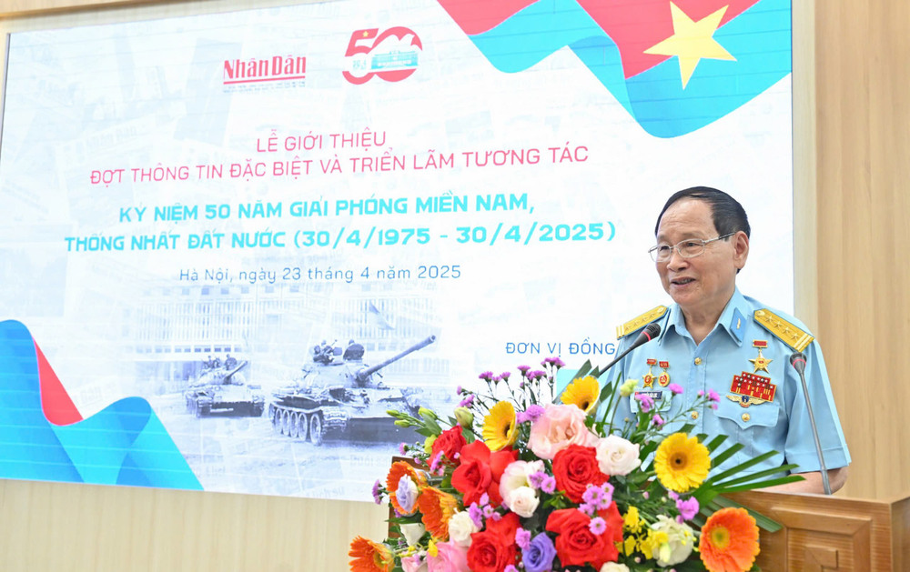 Anh hùng lực lượng vũ trang nhân dân, Đại tá Nguyễn Văn Lục phát biểu dai-ta-nguyen-van-luc-phat-bieu.jpg