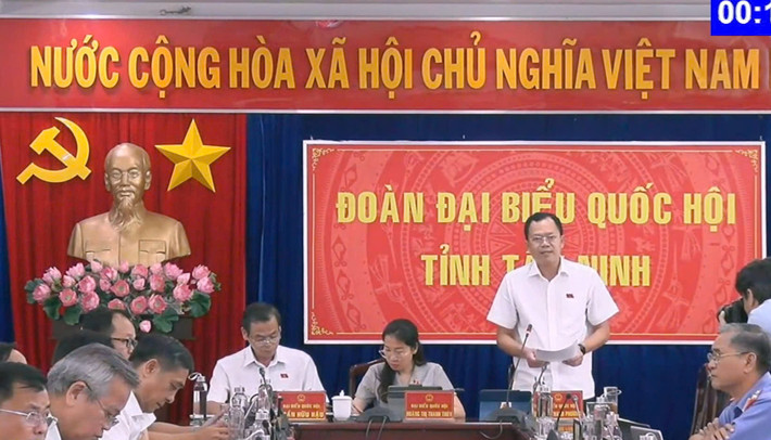 Đại biểu Quốc hội Huỳnh Thanh Phương (Tây Ninh) chất vấn Đại biểu Quốc hội Huỳnh Thanh Phương (Tây Ninh) chất vấn