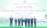 Phát động phong trào thi đua Sáng-Xanh-Sạch-Đẹp trên toàn Thành phố Hà Nội