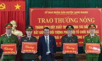 Công an huyện Lạng Giang triệt phá chuyên án tổ chức đánh bạc trên không gian mạng với hàng nghìn người tham gia 