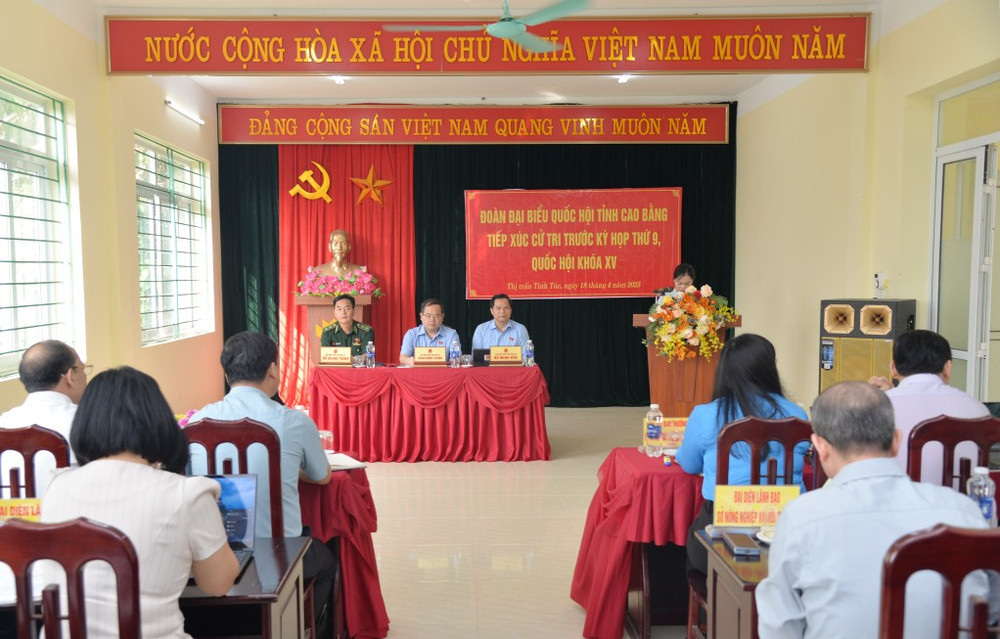 Toàn cảnh buổi tiếp xúc 135699-dsc-2651-09321218.jpg