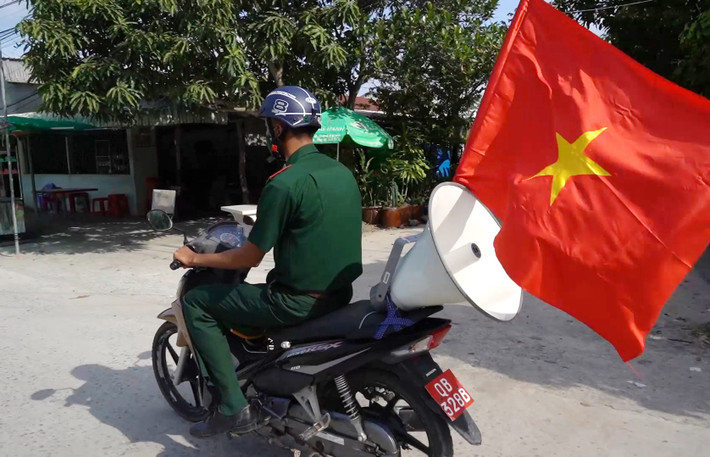 Mô hình "Tiếng loa Biên phòng: của Đồn Biên phòng Phú Mỹ, thường xuyên truyên truyền các chủ trương, chính sách pháp luật đến người dân (Ảnh: Tiến Vinh) chiec-loa-bien-phong.jpg