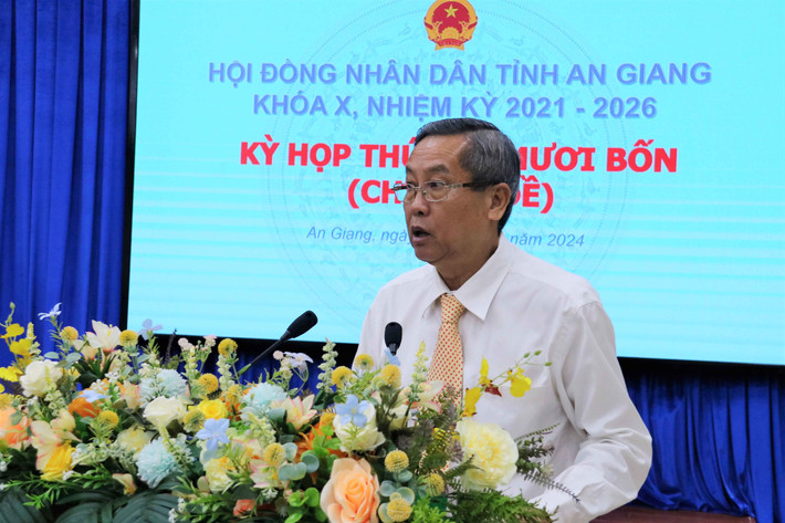 Phó Bí thư Thường trực Tỉnh ủy, Chủ tịch HĐND tỉnh An Giang Lê Văn Nưng phát biểu bế mạc kỳ họp 0.jpg