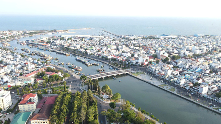 Một góc thành phố biển Phan Thiết a09.jpg