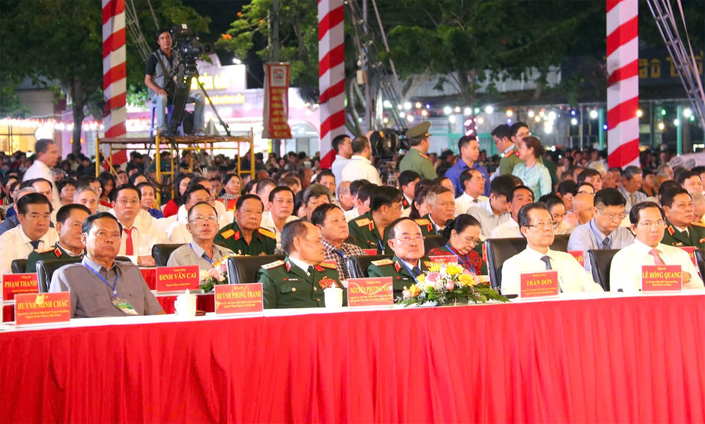 Các đại biểu dự Lễ kỷ niệm. Ảnh: Hải Hành z6545278753146-41ce5ebf2344dd034e789e425fa8f0a8.jpg