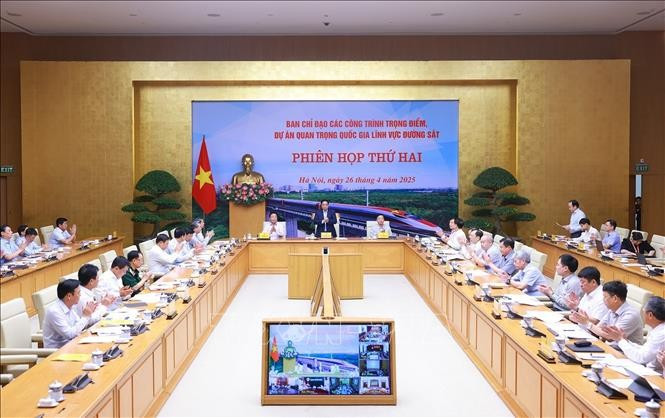 Phiên họp thứ hai Ban Chỉ đạo các công trình trọng điểm, dự án quan trọng quốc gia lĩnh vực đường sắt. Ảnh: Dương Giang/TTXVN Phiên họp thứ hai Ban Chỉ đạo các công trình trọng điểm, dự án quan trọng quốc gia lĩnh vực đường sắt. Ảnh: Dương Giang/TTXVN