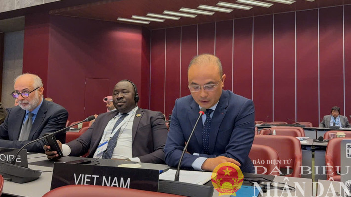 Đoàn Việt Nam tham dự và phát biểu tại Ủy ban Hòa bình và An ninh quốc tế Đoàn Việt Nam tham dự và phát biểu tại Ủy ban Hòa bình và An ninh quốc tế