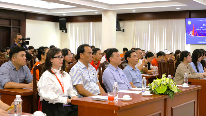 Giải chạy do Ủy ban nhân dân thành phố Thủ Đức tổ chức; đồng thời phối hợp với Liên đoàn Điền kinh Thành phố Hồ Chí Minh, Công ty Sự kiện HAPI và Delta thực hiện cùng sự đồng hành tài trợ của đối tác chiến lược là SonKim Group. 4-2.jpg
