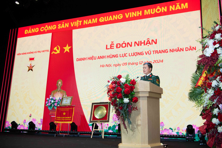 Thiếu tướng Tào Đức Thắng, Chủ tịch kiêm Tổng giám đốc Tập đoàn Viettel phát biểu tại buổi lễ. Ảnh: PV anh3.jpg