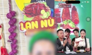  'Hot tiktoker' Quang Linh Vlog phải xin lỗi khách hàng vì bán hàng "không giống như quảng cáo", chuyên gia khuyến cáo việc livestream 