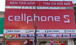 Khách hàng đi gần 100km, đợi từ 22 giờ đến 0h nhưng bị CellphoneS từ chối giao iPhone 16 vì “không phải Svip, sms bị lỗi nên nhắn nhầm” 