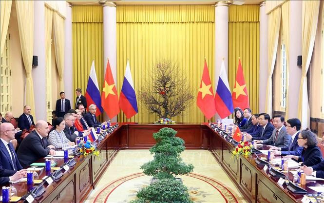 Chủ tịch nước Lương Cường tiếp Thủ tướng Liên bang Nga Mikhail Mishustin. Ảnh: Phạm Kiên/TTXVN Chủ tịch nước Lương Cường tiếp Thủ tướng Liên bang Nga Mikhail Mishustin. Ảnh: Phạm Kiên/TTXVN