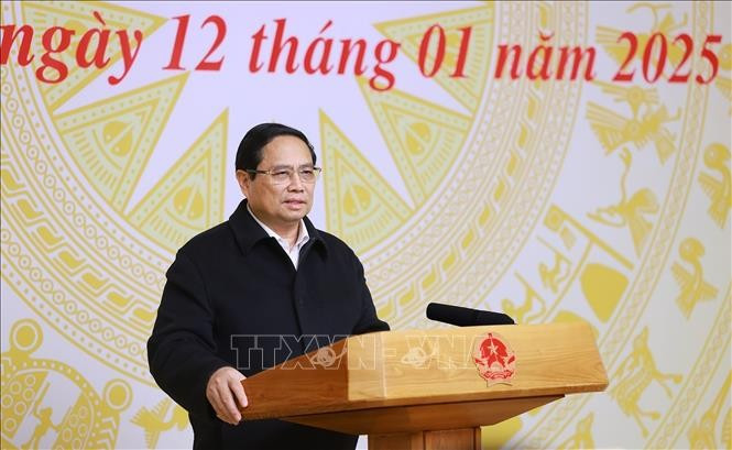 Thủ tướng Phạm Minh Chính chủ trì Phiên họp thứ hai của Ban Chỉ đạo Trung ương triển khai xóa nhà tạm, nhà dột nát. Ảnh: Dương Giang/TTXVN Thủ tướng Phạm Minh Chính chủ trì Phiên họp thứ hai của Ban Chỉ đạo Trung ương triển khai xóa nhà tạm, nhà dột nát. Ảnh: Dương Giang/TTXVN