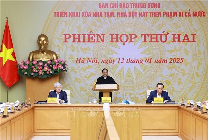 Thủ tướng Phạm Minh Chính chủ trì Phiên họp thứ hai của Ban Chỉ đạo Trung ương triển khai xoá nhà tạm, nhà dột nát. Ảnh: Dương Giang/TTXVN Thủ tướng Phạm Minh Chính chủ trì Phiên họp thứ hai của Ban Chỉ đạo Trung ương triển khai xoá nhà tạm, nhà dột nát. Ảnh: Dương Giang/TTXVN