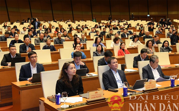 Các đại biểu dự hội nghị. Ảnh: Lâm Hiển ctqh-a3.jpg