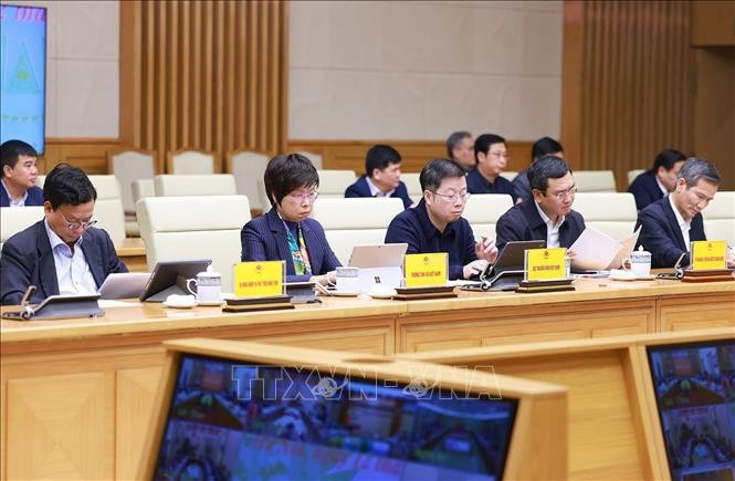 Đại diện các bộ, ngành tham dự phiên họp của Ban Chỉ đạo Trung ương triển khai xoá nhà tạm, nhà dột nát. Ảnh: Dương Giang/TTXVN Đại diện các bộ, ngành tham dự phiên họp của Ban Chỉ đạo Trung ương triển khai xoá nhà tạm, nhà dột nát. Ảnh: Dương Giang/TTXVN