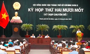 TP. Hồ Chí Minh: Dành gần 17.000 tỷ đồng hỗ trợ cán bộ thôi việc