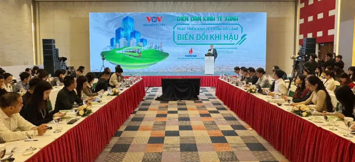 Toàn cảnh diễn đàn anhcu1-1732612293.png