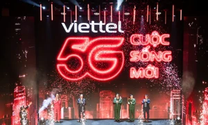 Viettel khai trương mạng 5G đầu tiên tại Việt Nam và kỷ niệm 20 năm kinh doanh dịch vụ di động 