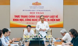 Ủy viên Thường trực Ủy ban Khoa học, Công nghệ và Môi trường Nguyễn Ngọc Sơn phát biểu tại Hội thảo "Thực trạng chính sách, pháp luật về khoa học, công nghệ ở nước ta hiện nay"