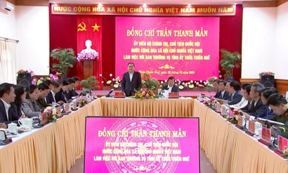 Chủ tịch Quốc hội Trần Thanh Mẫn: Huế phải kịp thời ban hành các văn bản triển khai thực hiện các Luật, Nghị quyết đã được Quốc hội thông qua