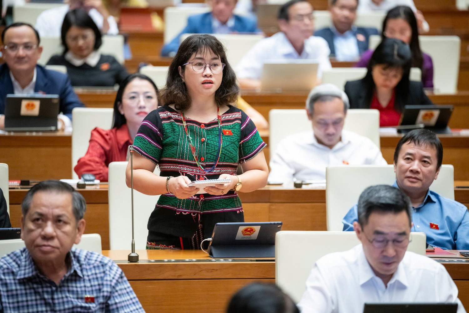 ĐBQH Phạm Thị Kiều (Đắk Nông) chất vấn. Ảnh: Lâm Hiển pham-thi-kieu.jpg