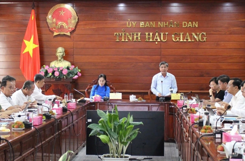 Hậu Giang tăng cường lãnh đạo, chỉ đạo thực hiện chính sách bảo hiểm xã hội, bảo hiểm y tế, bảo hiểm thất nghiệp. Ảnh: BHXH hau-giang-tang-cuong-lanh-dao-chi-dao-thuc-hien-chinh-sach-bao-hiem-xa-hoi-bao-hiem-y-te-bao-hiem-that-nghiep-anh-bhxh.jpg