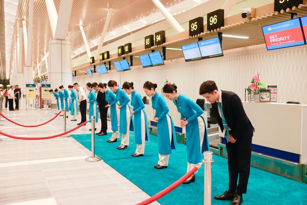 Vietnam Airlines sẽ chuyển toàn bộ các chuyến bay nội địa tại sân bay Tân Sơn Nhất sang khai thác tại nhà ga T3 mới từ ngày 28.4.2025. Ảnh VNA img-6227.jpg