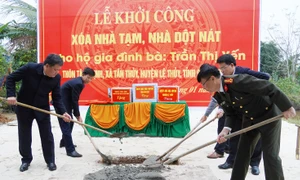 Quảng Bình đồng loạt khởi công xóa nhà tạm, nhà dột nát cho hộ nghèo, cận nghèo