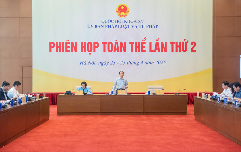 Quang cảnh phiên họp Quang cảnh phiên họp