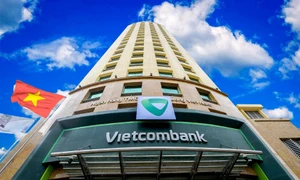 Cao ốc Vietcombank tiết kiệm 14% chi phí năng lượng nhờ nỗ lực triển khai đa dạng các giải pháp tiết kiệm năng lượng 