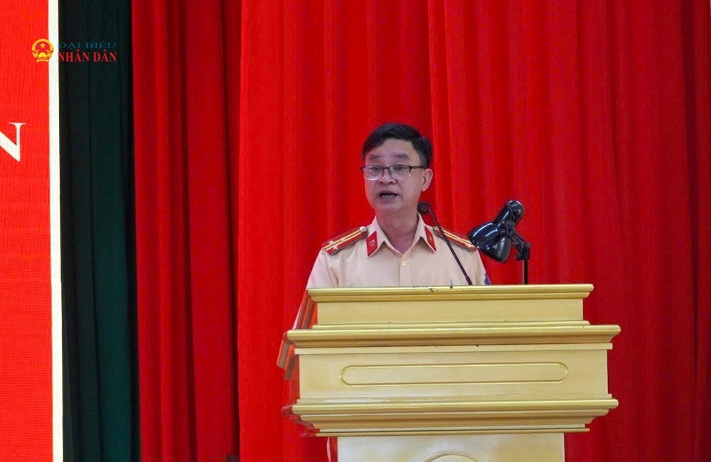 Trưởng phòng CSGT Công an tỉnh Lâm Đồng, thượng tá Nguyễn Văn Tiếp phát biểu tại buổi lễ 88785-fgf-1835.jpg