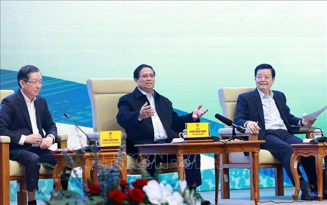 Thủ tướng Phạm Minh Chính đối thoại với nông dân. Ảnh: Dương Giang/TTXVN Thủ tướng Phạm Minh Chính đối thoại với nông dân. Ảnh: Dương Giang/TTXVN
